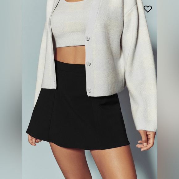 Reformation Dresses & Skirts - Réformation Liene Skort XS